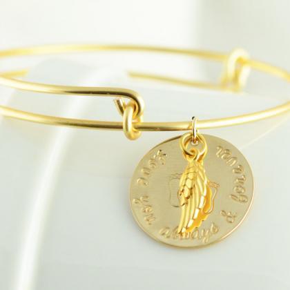 Personalized Gold Bangle Charm Bracelet, Mommy..