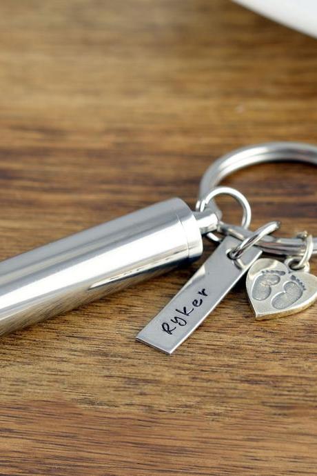 Cremation Key Chain - Memorial Keychain - Remembrance Jewelry - Bereavement Keychain - Sympathy Gift - Loss of Baby
