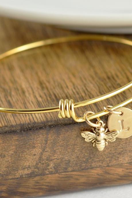 Gold Bee Bracelet, Initial Bracelet Gold, Initial Bee Bracelet, Gold Bee Bracelet, Bumble Bee Bracelet, Honeybee Jewelry