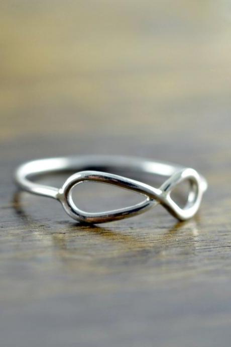 infinity ring, infinity jewelry, silver rings for women, stacking rings, statement rings, gift for her, valentines day, romantic jewelry