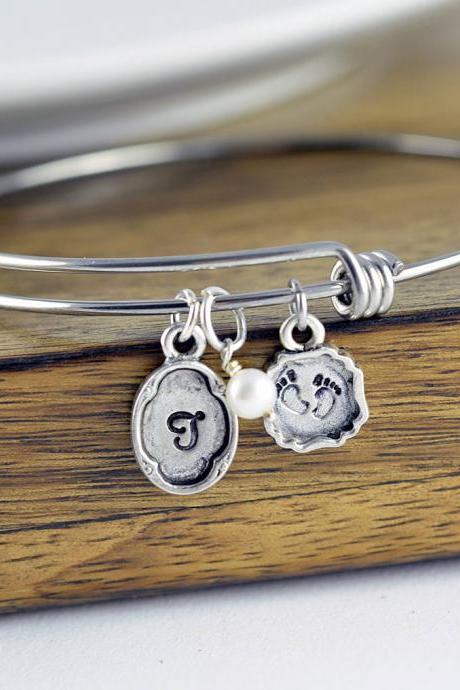 Personalized Initial Bracelet, New Mom Gift, Personalized Silver Bracelet, New Baby Gift, Baby Feet Charm, Gift for Her